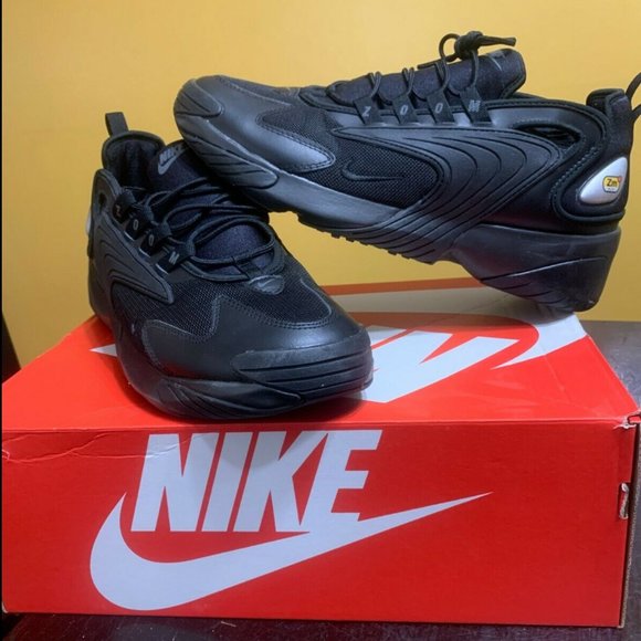 Nike Zoom 2k Triple Black Size: 11 Running Shoes